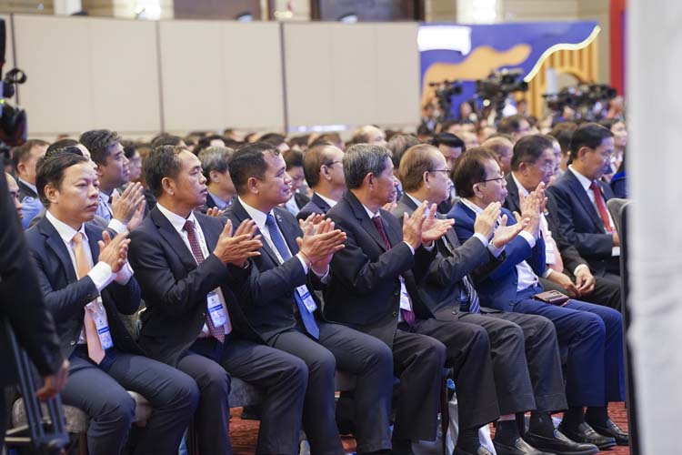 កម្មវិធីបើកសម្ពោធ «ពិព័រណ៍ពាណិជ្ជកម្មកម្ពុជា» លើកទី១៧